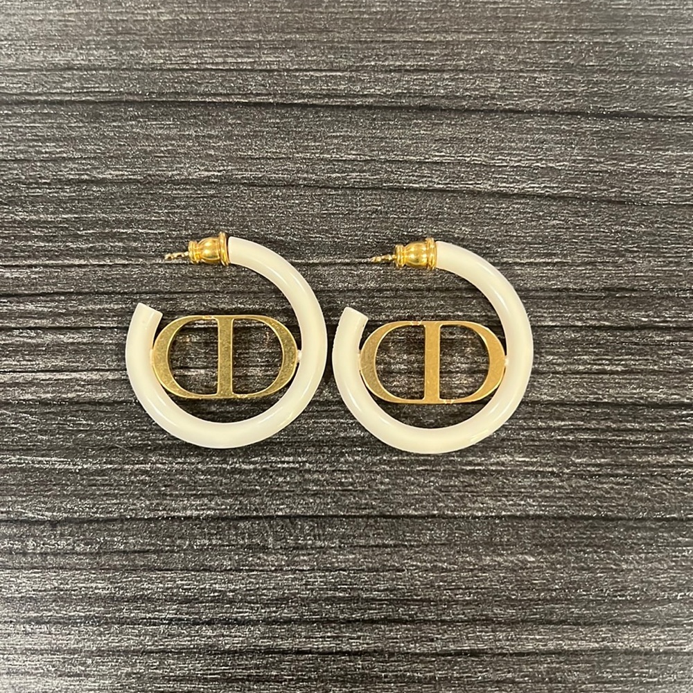 CHRISTIAN DIOR EARRINGS